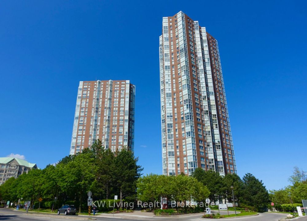 2112 – 7 Concorde Place