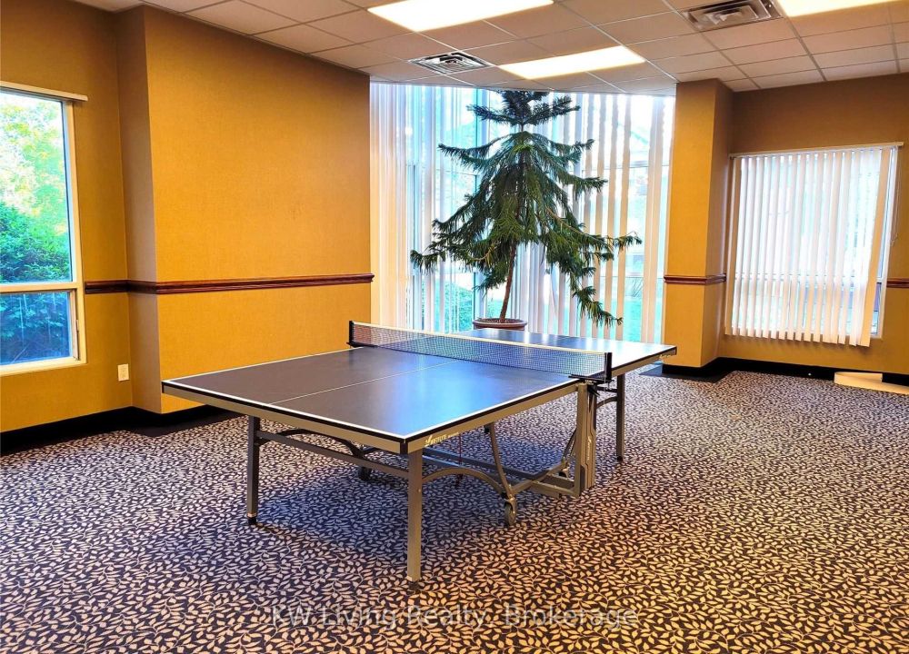 2112 – 7 Concorde Place